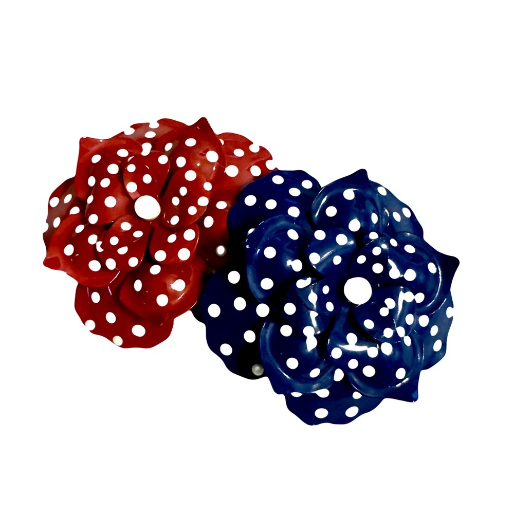 Joan Rivers Metal Flower Brooches